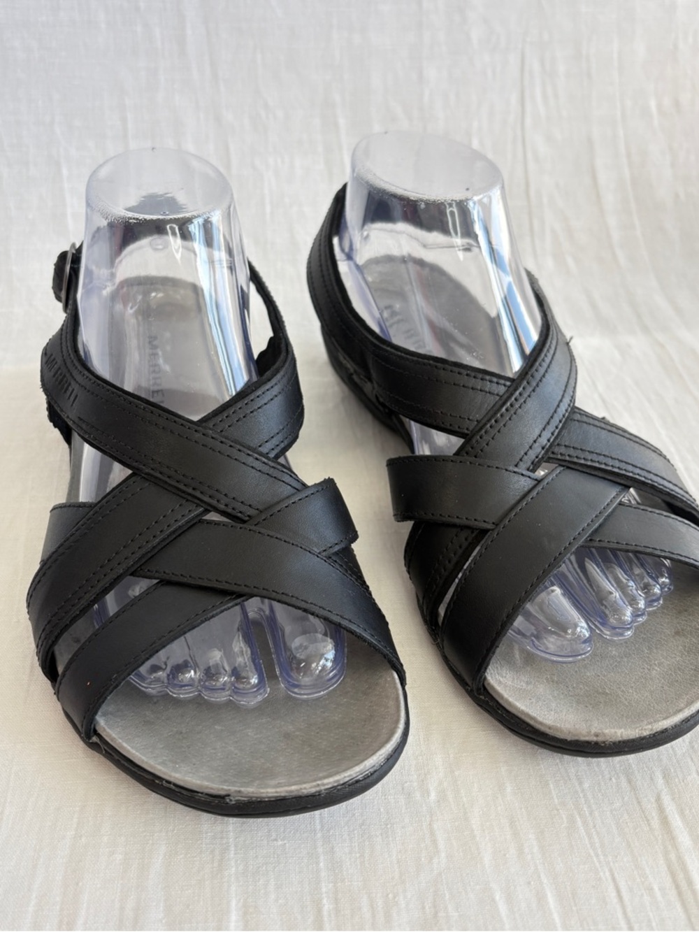 Merrell Bassoon Black Leather Crisscross Strap Sandals J46246